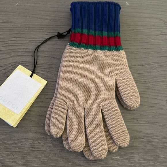 Gucci kids gloves fits women’s small / m - Picture 1 of 3